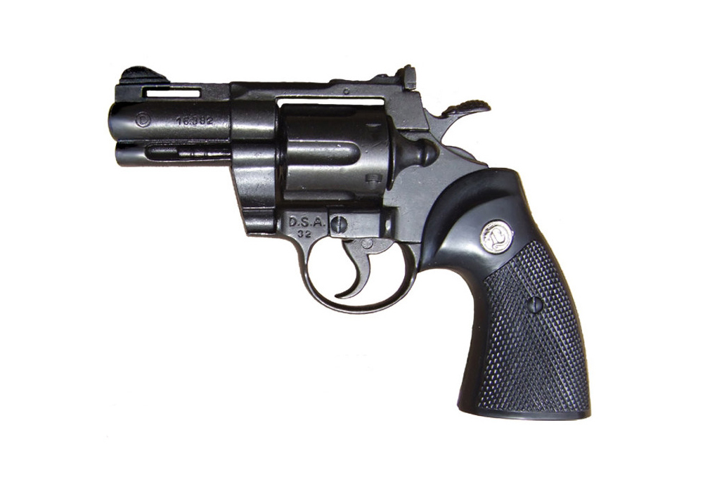 colt-python-revolver-2huvelyk-9mQt.jpg