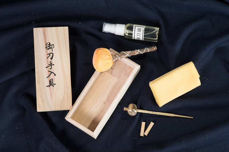 keleti-japan-fegyverek-katana-kinju-2-jVHX