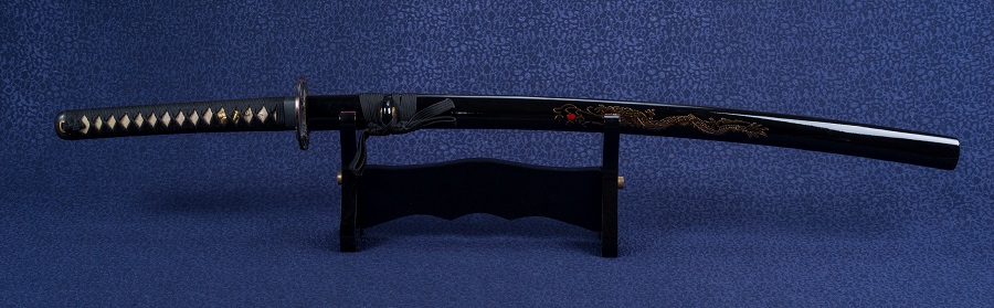 keleti-japan-fegyverek-katanak-aranysarkany-katana-3-Ulfk