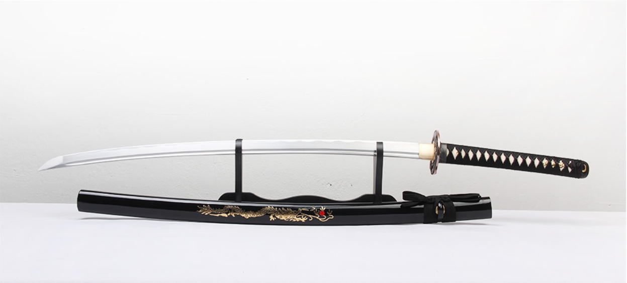 keleti-japan-fegyverek-katanak-aranysarkany-katana-5-87CQ
