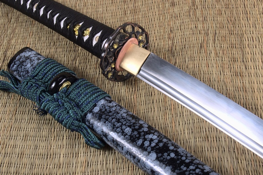 kiri-katana-mXd5