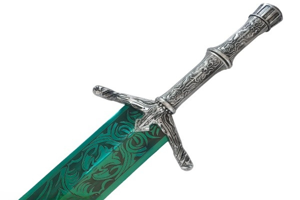 moonlight-greatsword-21-3dbg.jpg