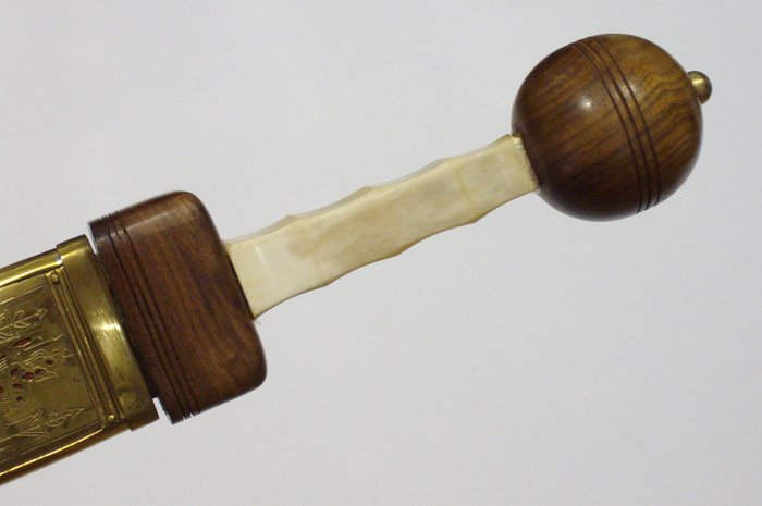 replika-fegyver-okor-tiszti-gladius-2-B4dY