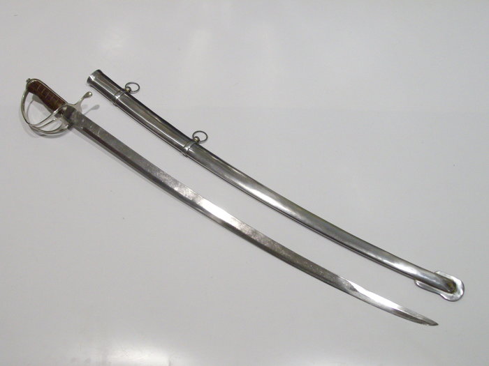 replika-fegyverek-ujkor-angol-konnyulovassagi-szablya-19-szazad-light-brigade-3-OEE9