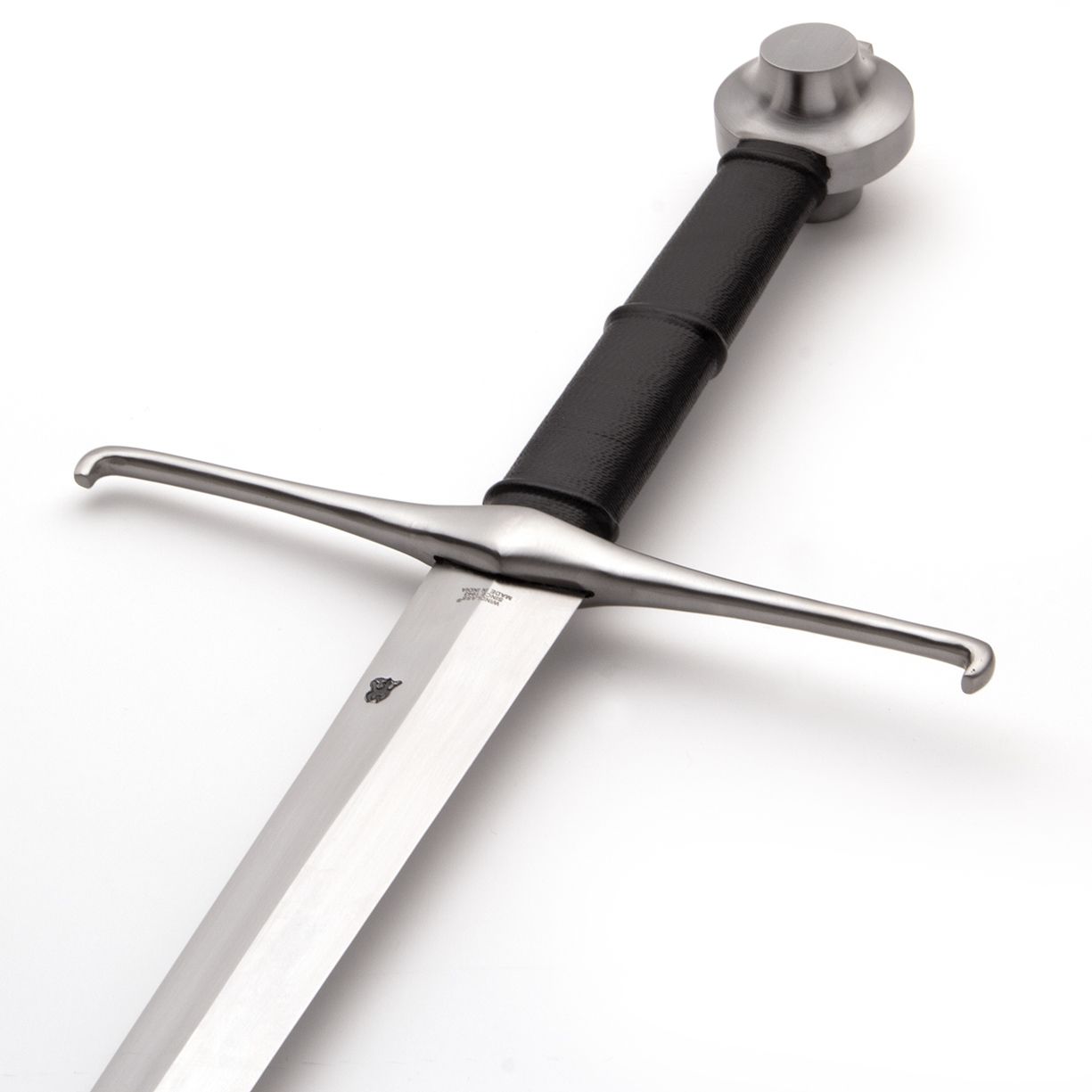 replika-fegyverek-ujkor-royal-armouries-kollekcio-nemet-romai-hosszukard-5-k8aS