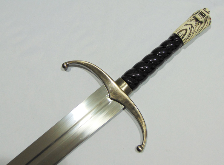 replika-shop-mozi-videojatek-fegyverek-tronok-harca-longclaw-kard-jon-snow-2-rmcB
