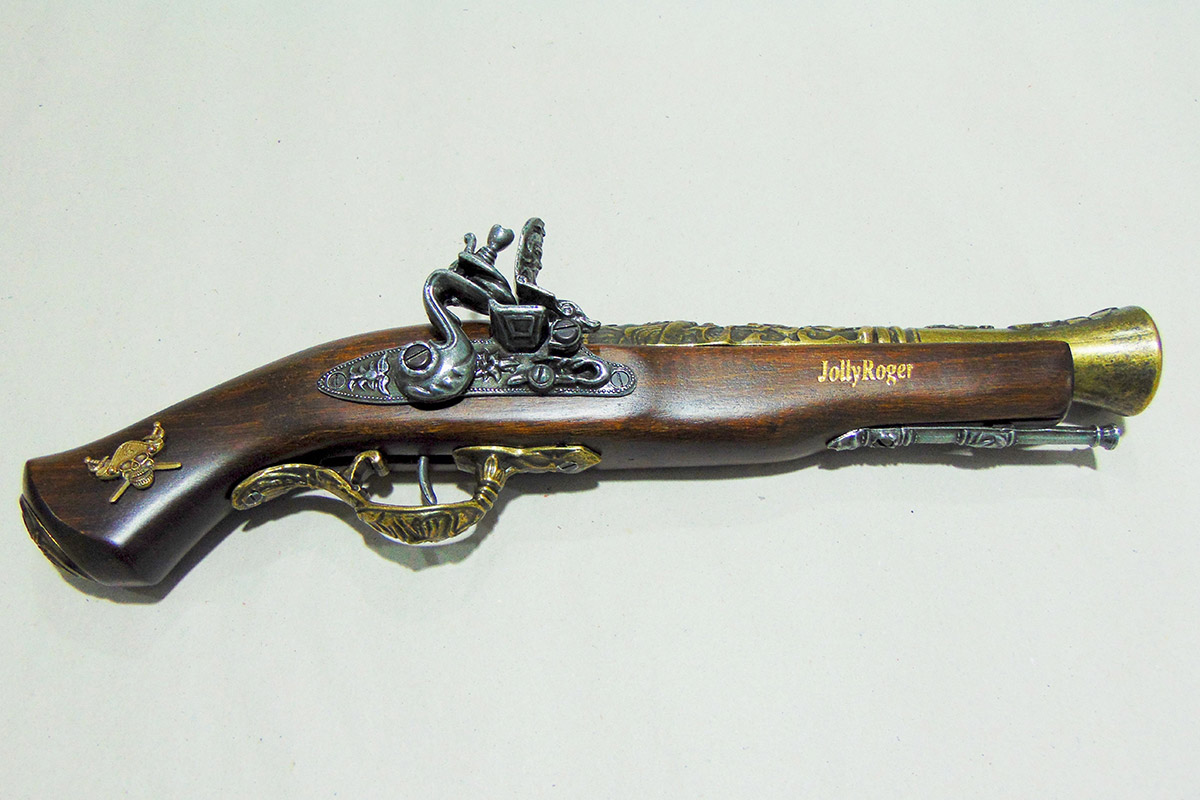 trombon-kaloz-pisztoly-ES7l